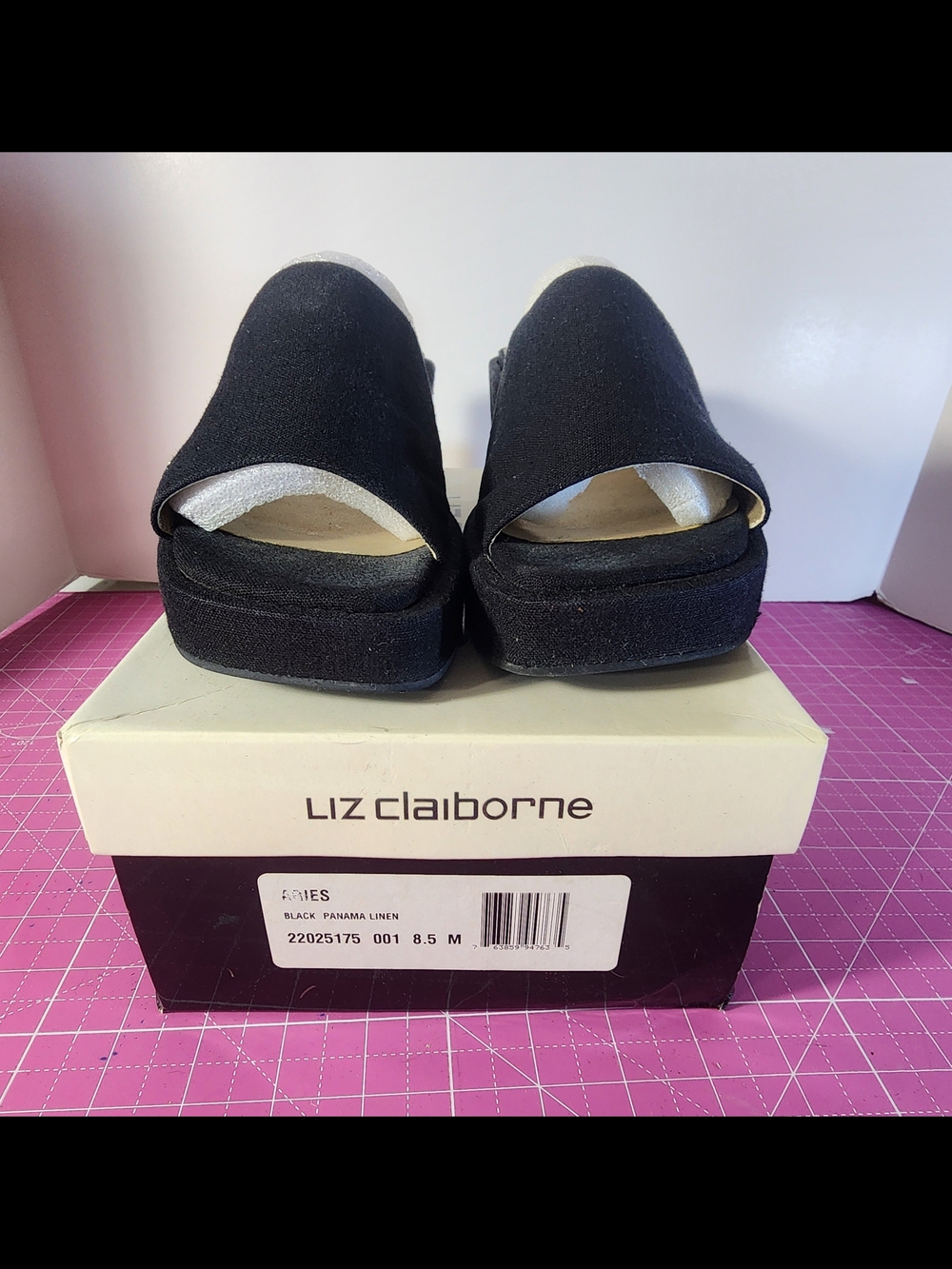 Liz Claiborne Black Linen Aries Open-Toe Platform Heels with Box - 8 1/2
